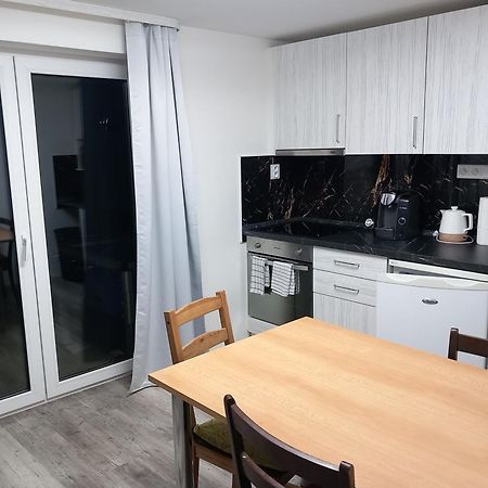 Apartmany De-Lu Blansko Εξωτερικό φωτογραφία