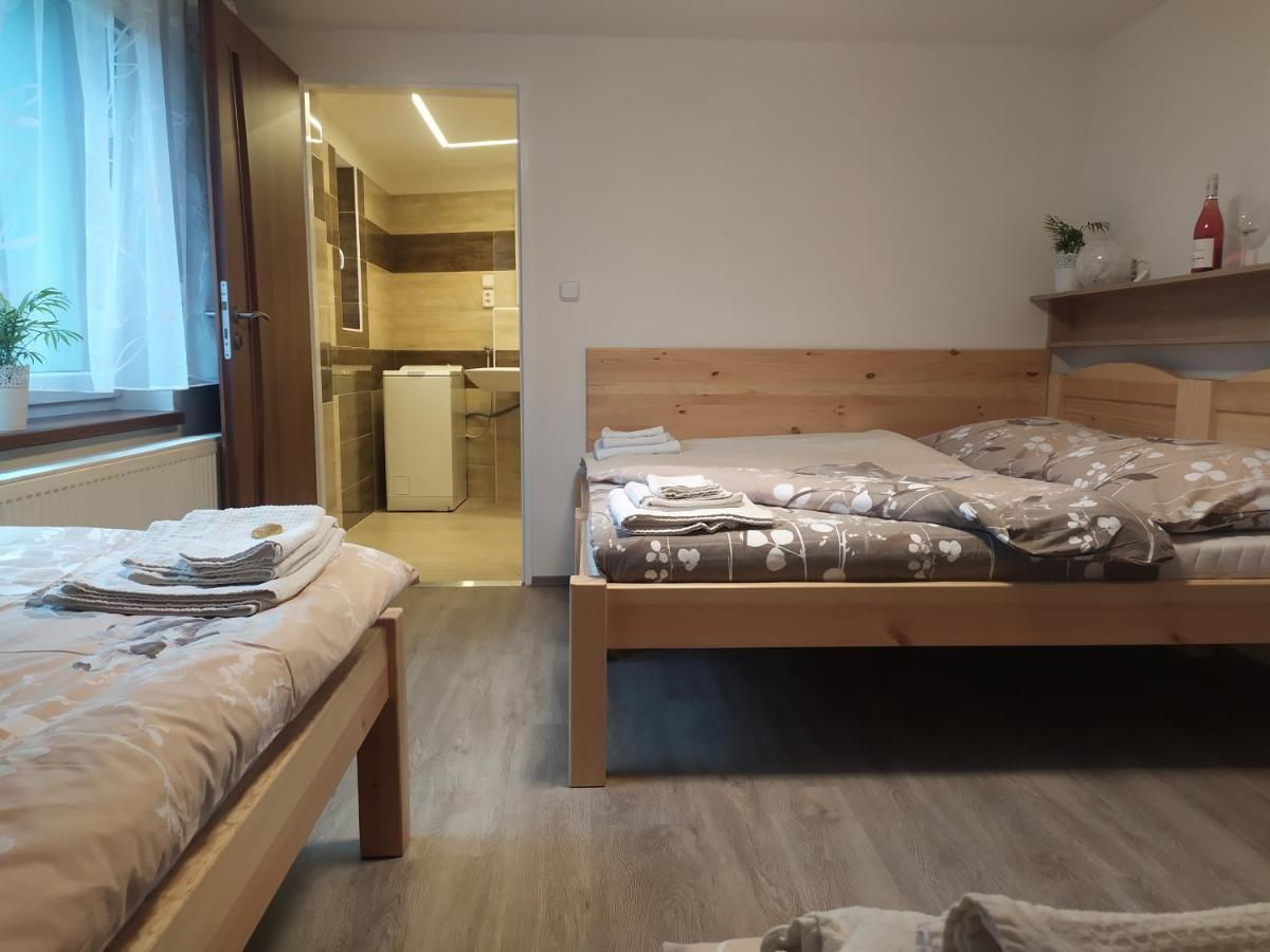 Apartmany De-Lu Blansko Εξωτερικό φωτογραφία